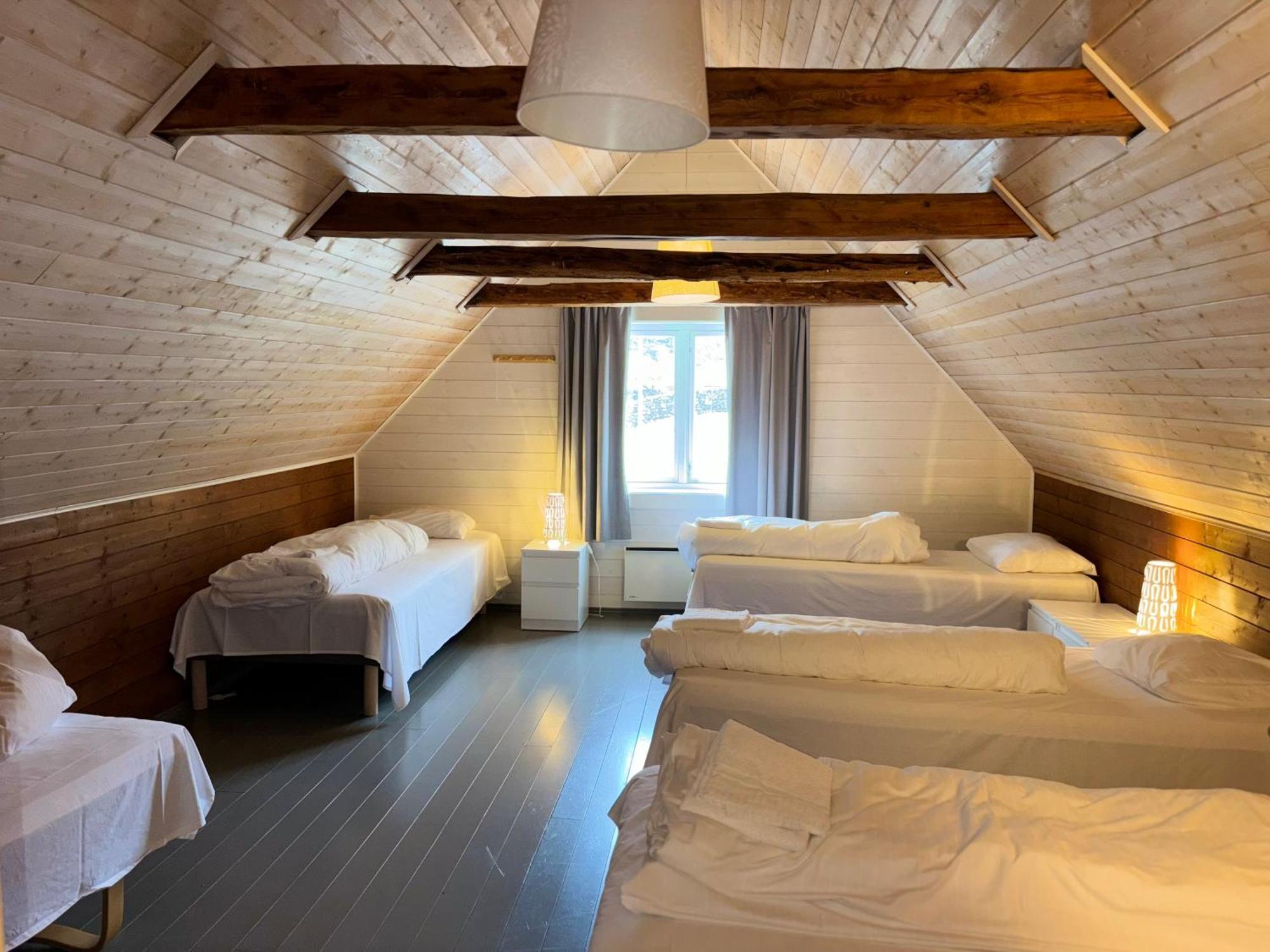 Hostel Brekke Gard