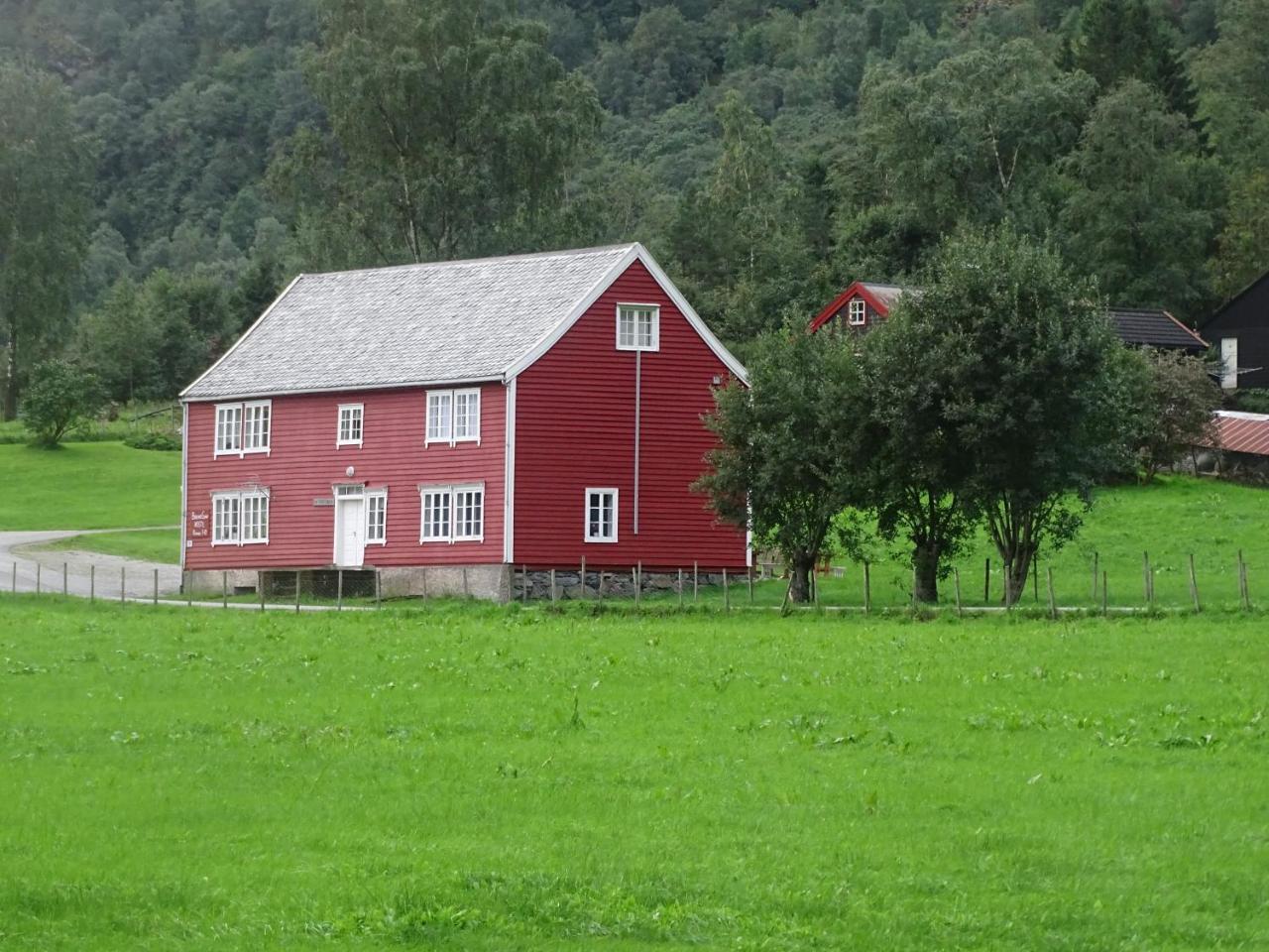 Hostel Brekke Gard Flåm